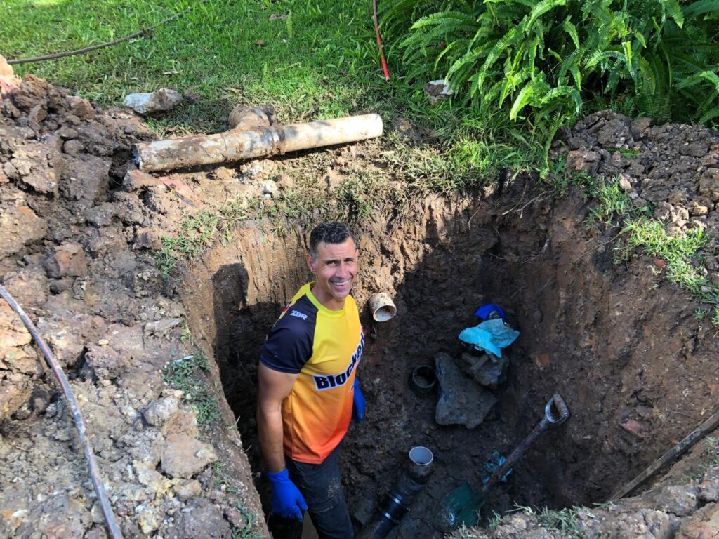 Fixing-a-blocked-drain